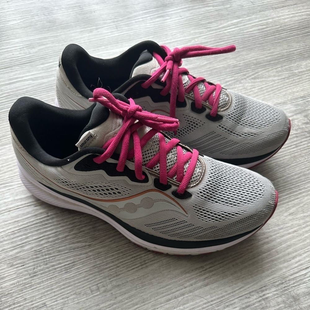 Saucony Womens Ride 14 PWRRUN
running shoes Sz 11